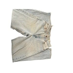VTG Levi's Jeans Womens Size 1 Light Wash Relaxed Fit Tapered Leg Denim